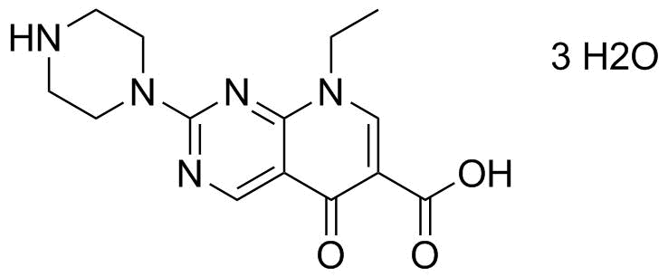 Pipemidic acid trihydrate